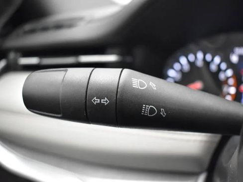 Used 2025 Jeep Compass Limited image 26