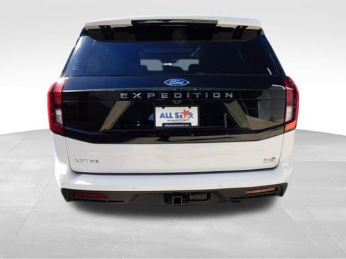 New 2025 Ford Expedition Active image 7