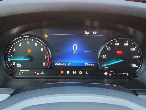 Used 2023 Ford Explorer XLT image 10