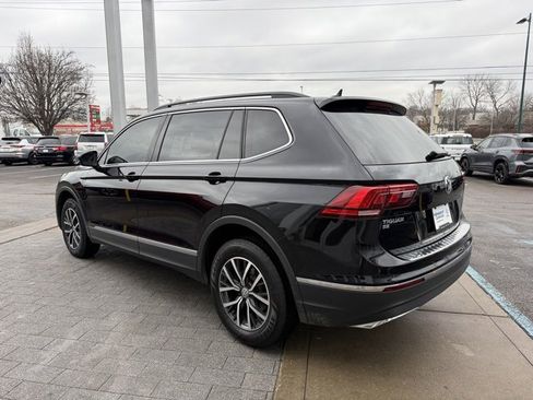 Used 2020 Volkswagen Tiguan SE image 4
