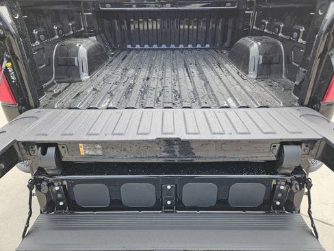 New 2026 Chevrolet Silverado 1500 LTZ w/ Z71 Off-Road Package AWD/4WD image 21