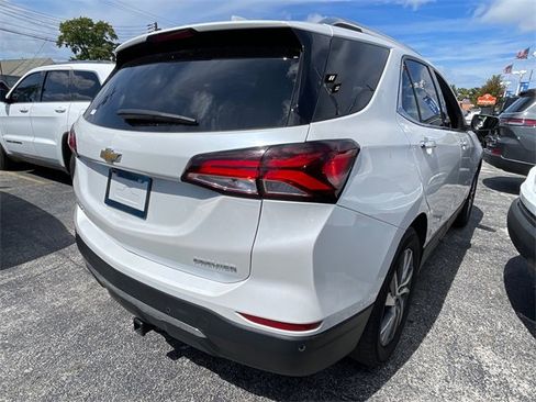 Used 2022 Chevrolet Equinox Premier w/ LPO, Floor Liner Package image 6