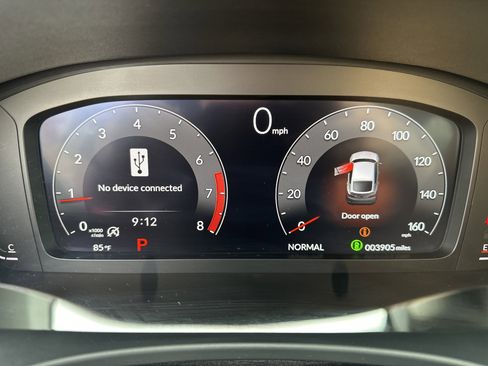 Used 2025 Acura Integra A-Spec image 11