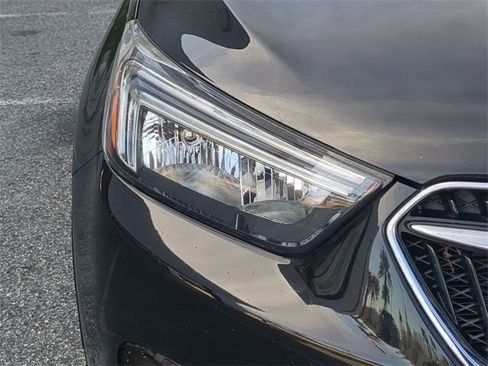 Used 2022 Buick Encore Preferred image 10