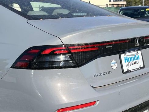 New 2025 Honda Accord EX-L image 9