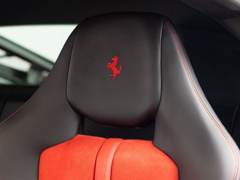 Certified 2015 Ferrari 458 Italia Coupe RWD image 47