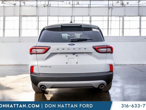 New 2026 Ford Escape Active w/ Cold Weather Package image 33