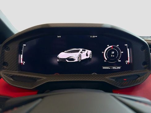 Used 2024 Lamborghini Revuelto image 36