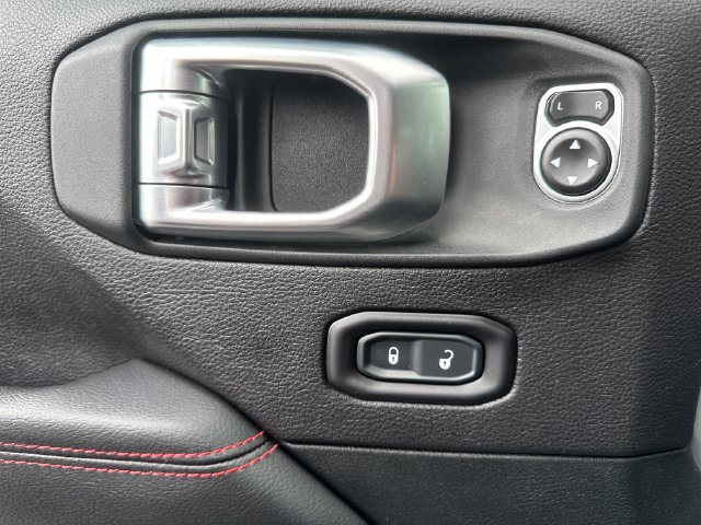 Used 2020 Jeep Wrangler Unlimited Rubicon AWD/4WD image 26