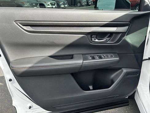 Used 2026 Honda CR-V TrailSport image 13