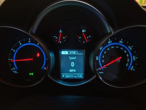 Used 2016 Chevrolet Cruze LT image 23