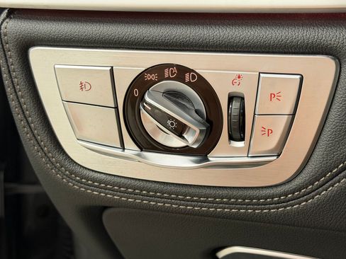 Used 2017 BMW 740i RWD image 34
