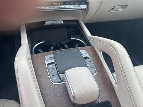 Used 2020 Mercedes-Benz GLE 350 image 12