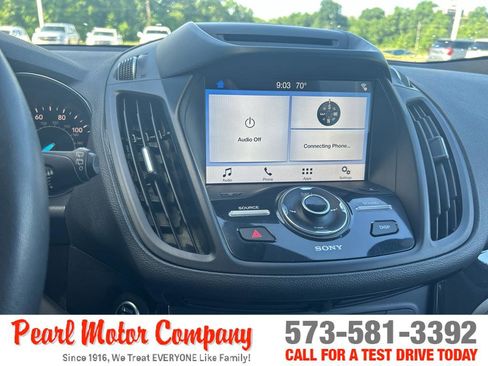 Used 2017 Ford Escape Titanium AWD/4WD image 16