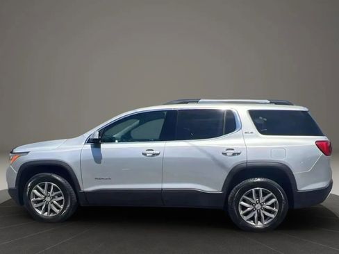 Used 2017 GMC Acadia SLE image 8