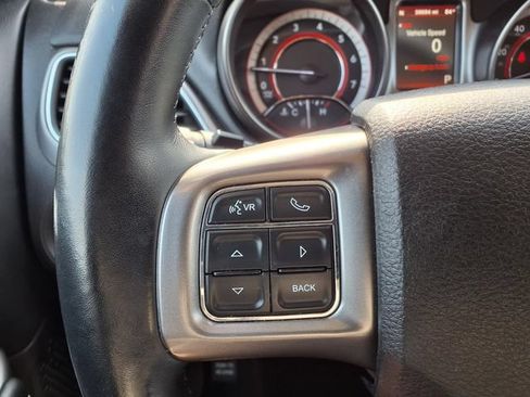 Used 2019 Dodge Journey Crossroad w/ Driver Convenience Group FWD image 13