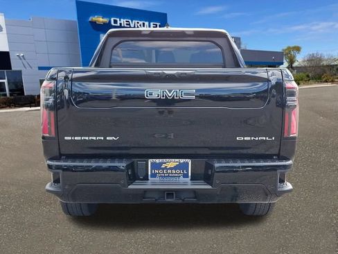 Used 2025 GMC Sierra EV Denali AWD/4WD image 25
