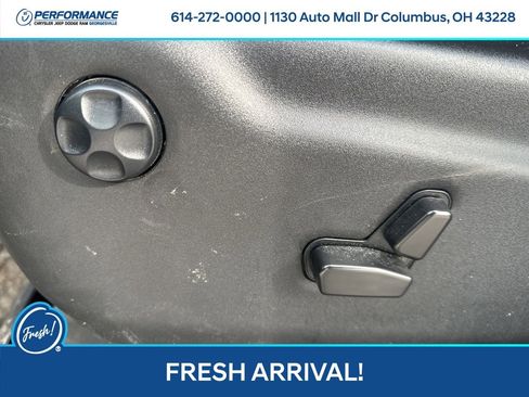 Used 2021 Jeep Grand Cherokee Laredo image 14