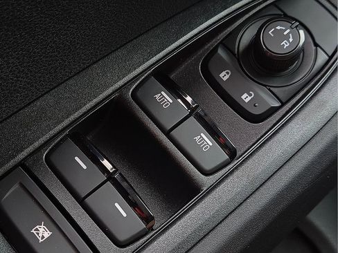 New 2026 Subaru Crosstrek 2.0i Premium AWD/4WD image 17