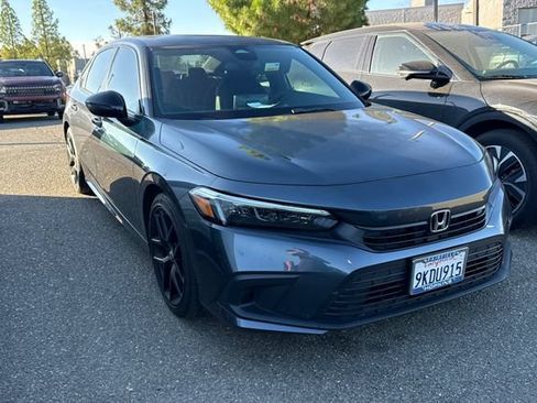 Used 2024 Honda Civic Sport image 2
