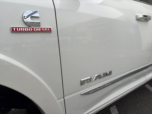 Used 2019 RAM 3500 Limited AWD/4WD image 4