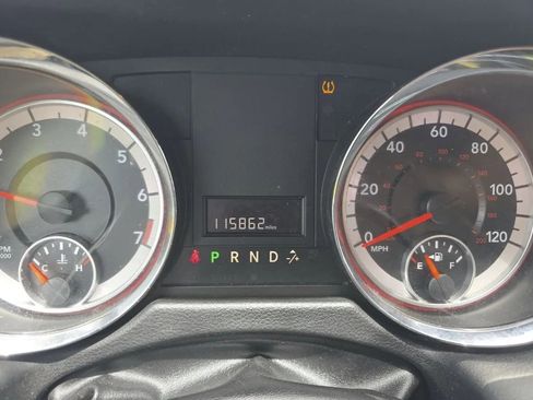 Used 2019 Dodge Grand Caravan SXT FWD image 7
