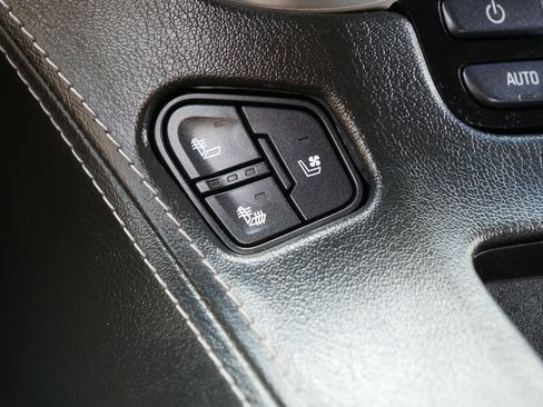 Used 2019 GMC Yukon SLT AWD/4WD image 31
