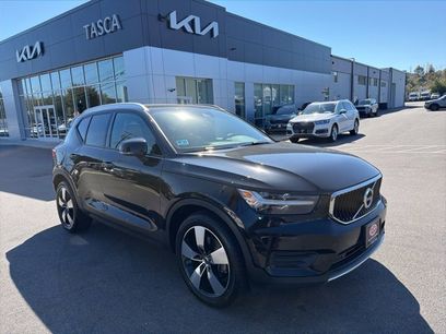 Used 2019 Volvo XC40 T5 Momentum