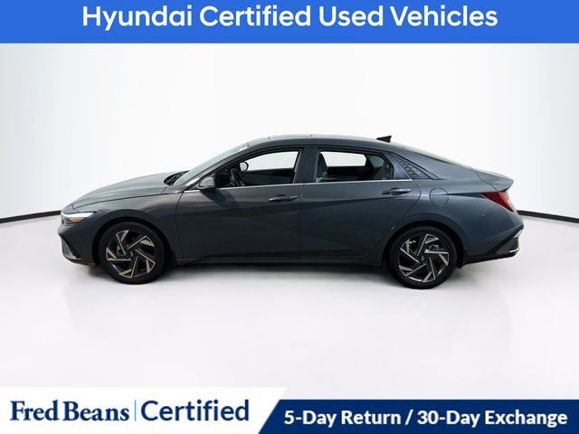 Certified 2026 Hyundai Elantra Limited FWD image 9