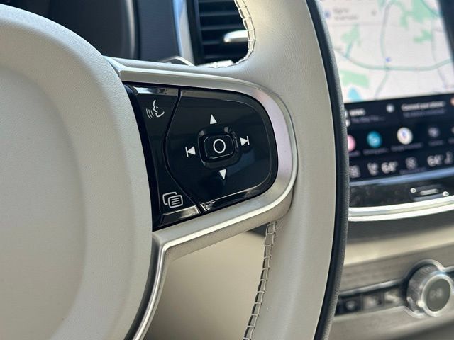 Certified 2025 Volvo XC90 T8 Plus AWD/4WD image 29