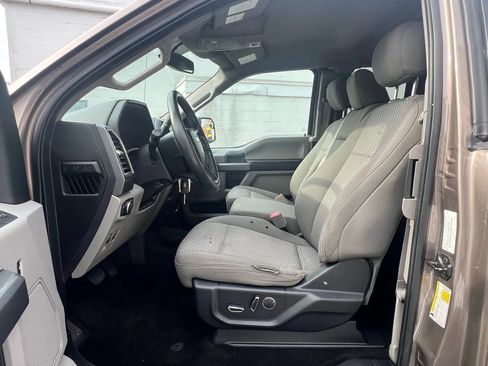 Used 2018 Ford F150 XLT w/ Equipment Group 302A Luxury AWD/4WD image 27