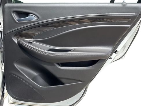 Used 2020 Buick Envision Premium AWD/4WD image 28