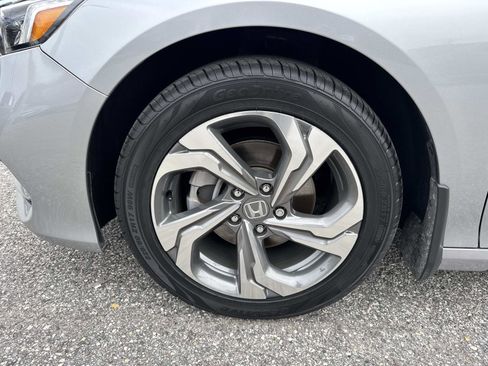 Used 2018 Honda Accord EX-L image 10