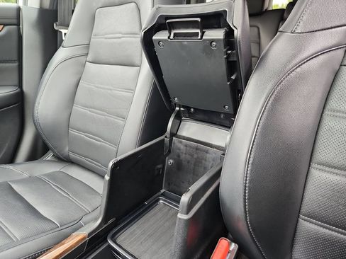 Used 2022 Honda CR-V Touring image 30