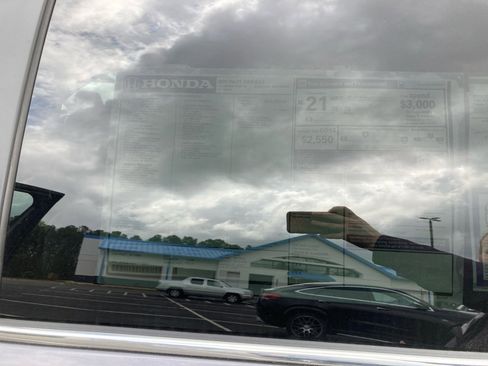 Certified 2024 Honda Pilot EX-L image 33