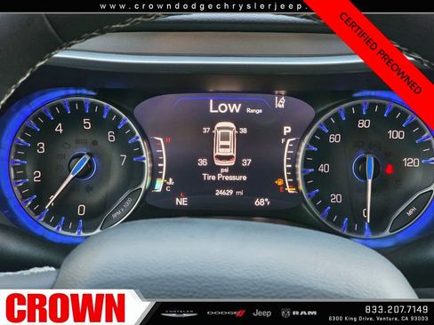 Certified 2025 Chrysler Pacifica Select image 30