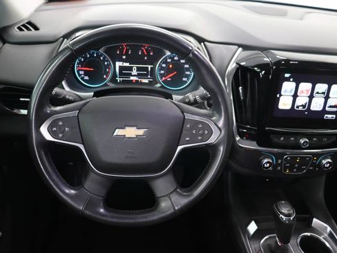 Used 2018 Chevrolet Traverse LT FWD image 9