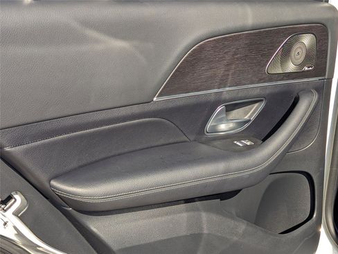 Used 2022 Mercedes-Benz GLE 350 image 12