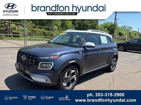 Certified 2023 Hyundai Venue Limited FWD image 3