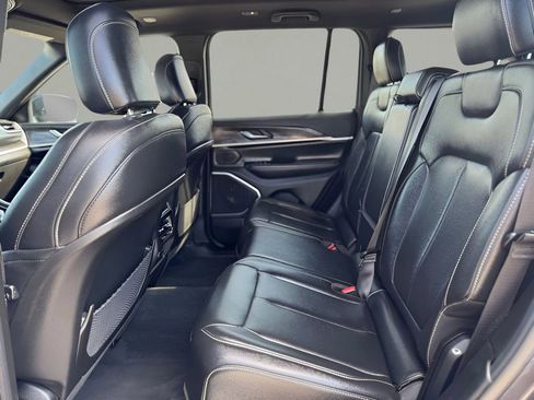 Used 2024 Jeep Grand Cherokee Limited 4xe image 13