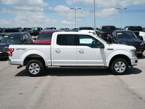 Used 2019 Ford F150 XLT w/ Equipment Group 302A Luxury AWD/4WD image 4
