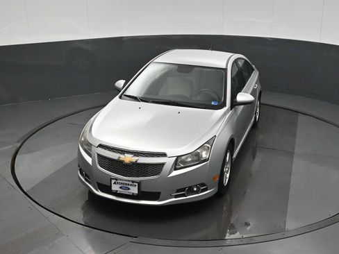 Used 2014 Chevrolet Cruze LT w/ RS Package image 22
