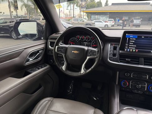 Used 2021 Chevrolet Tahoe LT w/ LT Signature Package image 24