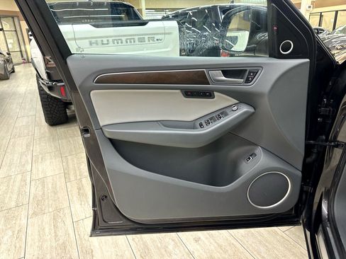 Used 2014 Audi Q5 2.0T Premium Plus w/ Premium Plus Package image 15