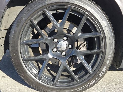 Used 2015 Dodge Challenger R/T Scat Pack w/ Leather Interior Group image 29