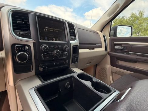 Used 2015 RAM 1500 Lone Star RWD image 31