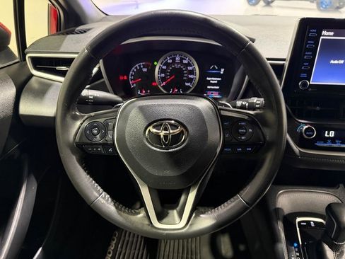 Used 2021 Toyota Corolla SE w/ Special Edition FWD image 23