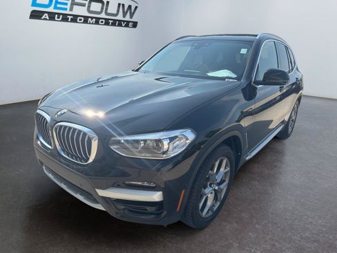 Used 2021 BMW X3 xDrive30e w/ Premium Package AWD/4WD image 9
