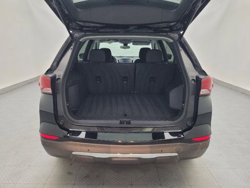 Used 2023 Chevrolet Equinox LT AWD/4WD image 29