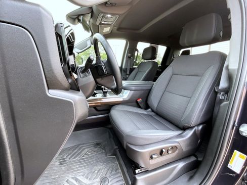 Used 2023 Chevrolet Silverado 1500 LT Trail Boss image 10